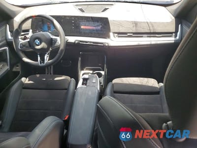 Zdjęcie 8 z 12 samochodu: 2026 BMW X1 M35I VIN:WBX13EF07T5555506 - miniatura