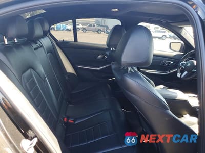 Zdjęcie 10 z 12 samochodu: 2019 BMW 330I VIN:WBA5R1C50KAK09693 - miniatura