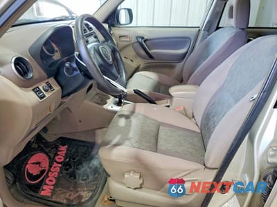 Zdjęcie 7 z 13 samochodu: 2001 TOYOTA RAV4 BASE VIN:JTEHH20V110022881 - miniatura