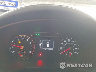 Zdjęcie 9 z 13 samochodu: 2018 KIA SORENTO L VIN:5XYPG4A3XJG380566 - miniatura