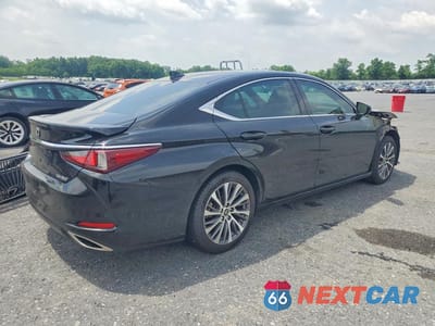 Trzecie zdjęcie samochodu z tyłu: 2021 LEXUS ES 350 BASE VIN:58ADZ1B10MU110925 - miniatura