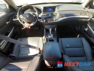 Zdjęcie 8 z 12 samochodu: 2013 HONDA CROSSTOUR EXL VIN:5J6TF2H56DL005242 - miniatura