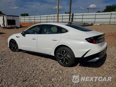 Drugie zdjęcie samochodu z przodu: 2024 HYUNDAI SONATA SEL VIN:KMHL64JAXRA400399 - miniatura