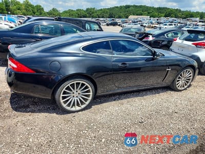 Trzecie zdjęcie samochodu z tyłu: 2010 JAGUAR XK PORTFOLIO VIN:SAJWA4FB1ALB37296 - miniatura