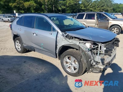 Czwarte zdjęcie samochodu z boku: 2020 TOYOTA RAV4 LE VIN:JTMMWRFV7LD053590 - miniatura