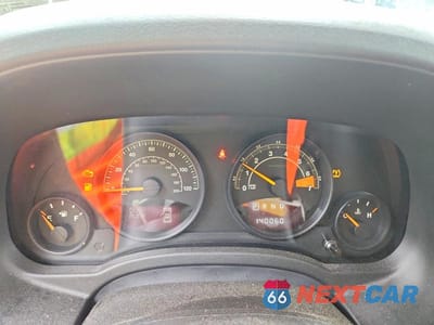 Zdjęcie 9 z 13 samochodu: 2016 JEEP PATRIOT LATITUDE VIN:1C4NJRFB0GD639496 - miniatura