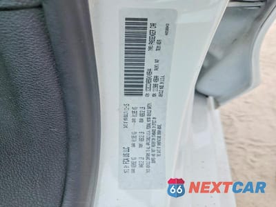 Zdjęcie 12 z 12 samochodu: 2016 CHRYSLER 200 LIMITED VIN:1C3CCCAB9GN149644 - miniatura
