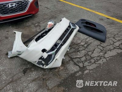 Zdjęcie 13 z 14 samochodu: 2018 MITSUBISHI MIRAGE ES VIN:ML32A3HJ4JH002585 - miniatura