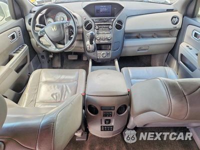 Zdjęcie 8 z 13 samochodu: 2012 HONDA PILOT TOURING VIN:5FNYF4H9XCB034190 - miniatura