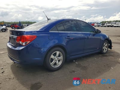 Trzecie zdjęcie samochodu z tyłu: 2013 CHEVROLET CRUZE LT VIN:1G1PC5SB1D7108473 - miniatura