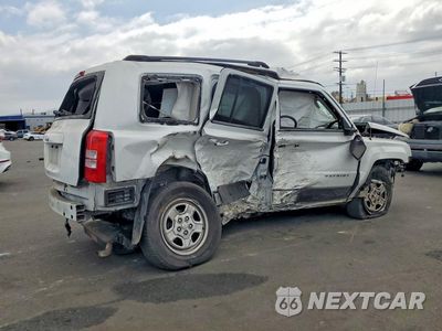 Trzecie zdjęcie samochodu z tyłu: 2014 JEEP PATRIOT SPORT VIN:1C4NJPBA5ED502374 - miniatura
