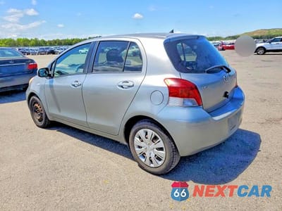Drugie zdjęcie samochodu z przodu: 2009 TOYOTA YARIS BASE VIN:JTDKT903495248878 - miniatura