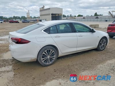 Trzecie zdjęcie samochodu z tyłu: 2018 BUICK REGAL ESSENCE VIN:W04GP6SX7J1134002 - miniatura