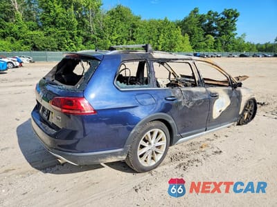 Trzecie zdjęcie samochodu z tyłu: 2017 VOLKSWAGEN GOLF ALLTRACK S VIN:3VWH17AU0HM534101 - miniatura