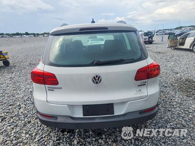 Zdjęcie 6 z 12 samochodu: 2017 VOLKSWAGEN TIGUAN S VIN:WVGBV7AX7HK048525 - miniatura