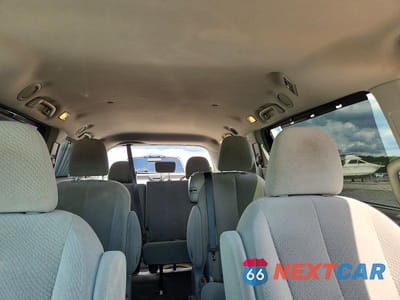 Zdjęcie 10 z 14 samochodu: 2013 TOYOTA SIENNA CAR VIN:5TDKK3DCXDS388351 - miniatura