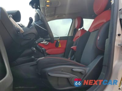 Zdjęcie 7 z 12 samochodu: 2016 FIAT 500X EASY VIN:ZFBCFYBT3GP382191 - miniatura