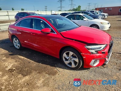 Czwarte zdjęcie samochodu z boku: 2023 AUDI A3 PREMIUM VIN:WAUAUDGY4PA044046 - miniatura