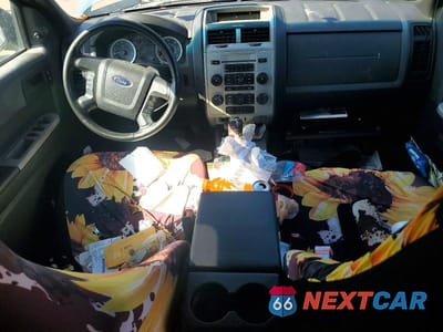 Zdjęcie 8 z 13 samochodu: 2012 FORD ESCAPE XLT VIN:1FMCU0D78CKA87529 - miniatura