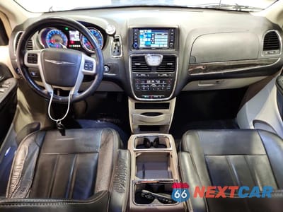 Zdjęcie 8 z 13 samochodu: 2016 CHRYSLER TOWN & COUNTRY TOURING VIN:2C4RC1BG2GR247891 - miniatura
