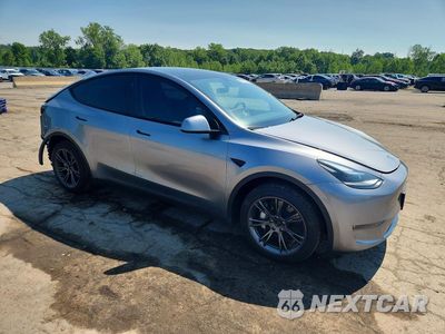 Czwarte zdjęcie samochodu z boku: 2024 TESLA MODEL Y VIN:7SAYGDEE2RA322678 - miniatura
