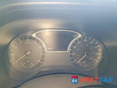 Zdjęcie 9 z 13 samochodu: 2017 NISSAN PATHFINDER S VIN:5N1DR2MN5HC912010 - miniatura