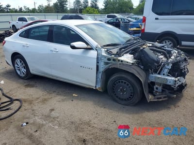 Czwarte zdjęcie samochodu z boku: 2016 CHEVROLET MALIBU LT VIN:1G1ZE5ST2GF211181 - miniatura