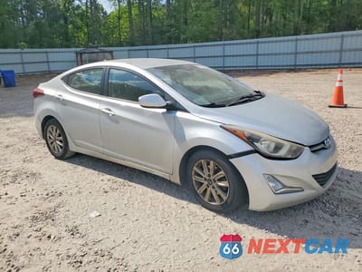 Czwarte zdjęcie samochodu z boku: 2014 HYUNDAI ELANTRA SE VIN:KMHDH4AE1EU147838 - miniatura