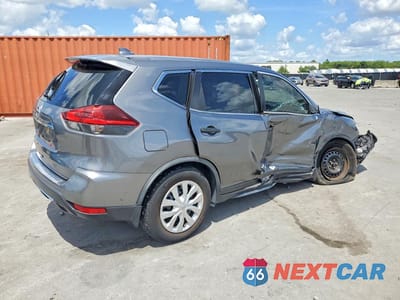 Trzecie zdjęcie samochodu z tyłu: 2020 NISSAN ROGUE S VIN:JN8AT2MT9LW006302 - miniatura