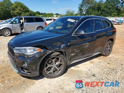 2017 BMW X1 XDRIVE28I WBXHT3C39H5F67894 - główne zdjęcie licytacji z USA - miniatura