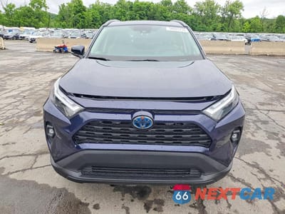 Piąte zdjęcie samochodu w środku: 2024 TOYOTA RAV4 HYBRID XLE PREMIUM VIN:2T3B6RFVXRW052890 - miniatura