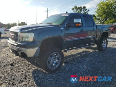 2008 GMC SIERRA K1500 2GTEK13M381209981 - główne zdjęcie licytacji z USA - miniatura