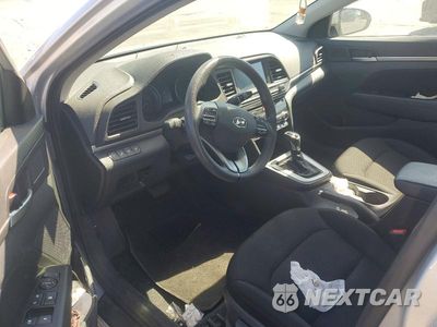 Zdjęcie 8 z 12 samochodu: 2020 HYUNDAI ELANTRA SEL VIN:5NPD84LF3LH534716 - miniatura