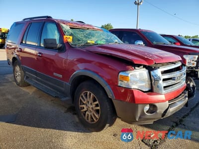 Czwarte zdjęcie samochodu z boku: 2007 FORD EXPEDITION XLT VIN:1FMFU16507LA71081 - miniatura