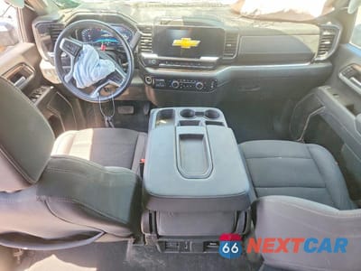 Zdjęcie 8 z 12 samochodu: 2025 CHEVROLET SILVERADO K3500 LT VIN:1GC4KTEY8SF251828 - miniatura