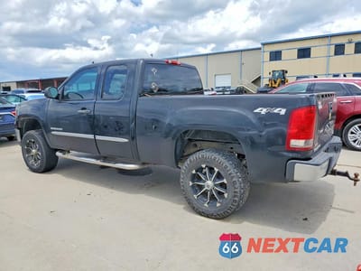 Drugie zdjęcie samochodu z przodu: 2011 GMC SIERRA K1500 SL VIN:1GTR2UEA5BZ250021 - miniatura