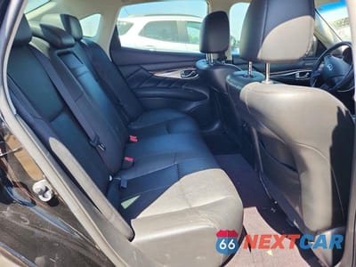 Zdjęcie 10 z 12 samochodu: 2019 INFINITI Q70 3.7 LUXE VIN:JN1BY1AR1KM585559 - miniatura