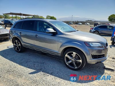 Czwarte zdjęcie samochodu z boku: 2015 AUDI Q7 PREMIUM PLUS VIN:WA1LGAFE3FD030056 - miniatura