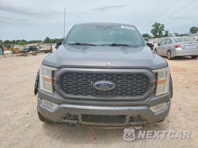Piąte zdjęcie samochodu w środku: 2022 FORD F150 SUPERCREW VIN:1FTFW1E54NKE97214 - miniatura