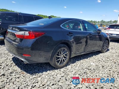 Trzecie zdjęcie samochodu z tyłu: 2017 LEXUS ES 350 VIN:58ABK1GG5HU036092 - miniatura