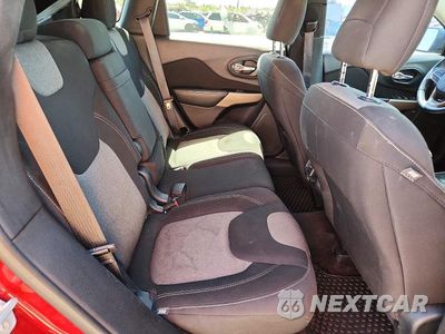 Zdjęcie 10 z 12 samochodu: 2017 JEEP CHEROKEE SPORT VIN:1C4PJMAB3HW605383 - miniatura