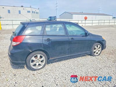 Trzecie zdjęcie samochodu z tyłu: 2004 TOYOTA COROLLA MATRIX XR VIN:2T1KR32EX4C166370 - miniatura