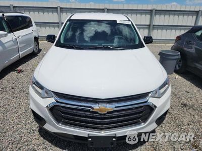 Piąte zdjęcie samochodu w środku: 2018 CHEVROLET TRAVERSE LS VIN:1GNERFKW8JJ223731 - miniatura