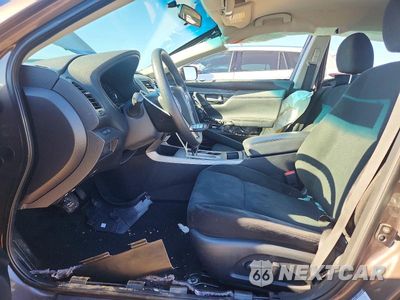 Zdjęcie 7 z 12 samochodu: 2015 NISSAN ALTIMA 2.5 S VIN:1N4AL3AP7EC100908 - miniatura
