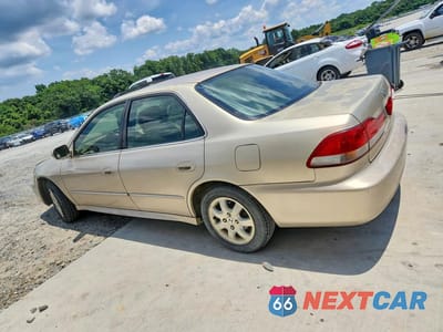 Drugie zdjęcie samochodu z przodu: 2002 HONDA ACCORD EX VIN:JHMCG66812C005653 - miniatura