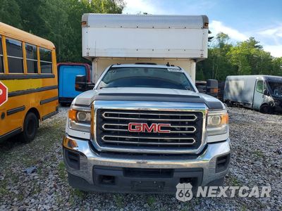 Piąte zdjęcie samochodu w środku: 2017 GMC SIERRA K3500 DELIVERY TRUCK VIN:1GD32VCG3HF158348 - miniatura