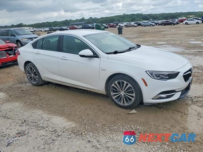 Czwarte zdjęcie samochodu z boku: 2018 BUICK REGAL ESSENCE VIN:W04GP6SX7J1134002 - miniatura