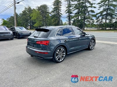 Czwarte zdjęcie samochodu z boku: 2018 AUDI SQ5 PRESTIGE VIN:WA1C4AFY1J2024456 - miniatura