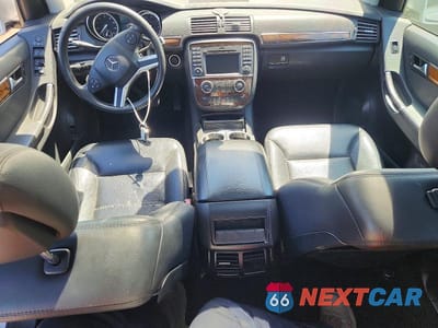 Zdjęcie 8 z 13 samochodu: 2011 MERCEDES-BENZ R 350 4MATIC VIN:4JGCB6FE7BA114387 - miniatura