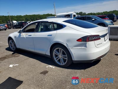 Drugie zdjęcie samochodu z przodu: 2014 TESLA MODEL S P85 VIN:5YJSA1H1XEFP55657 - miniatura